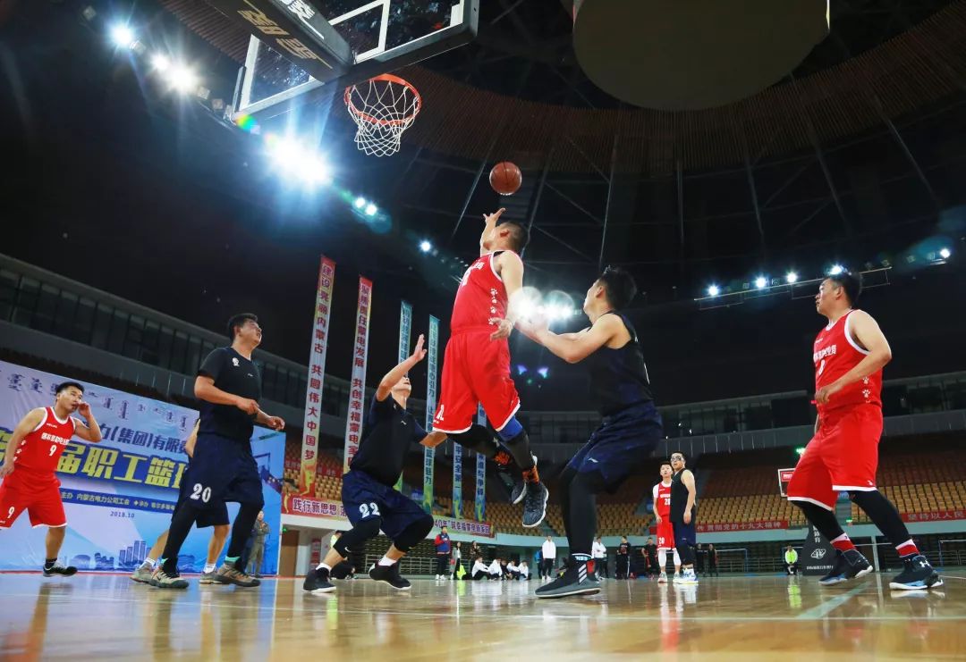 廣東大勝四川！18歲小將全隊(duì)最高分，另1人或被朱芳雨提前放棄！